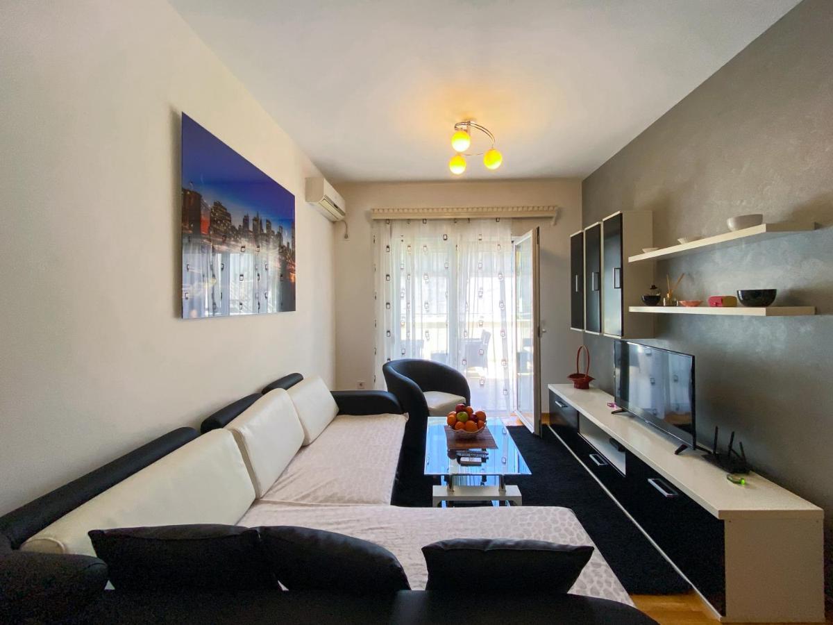 Apartments Luka Bu2 Budva Exteriör bild