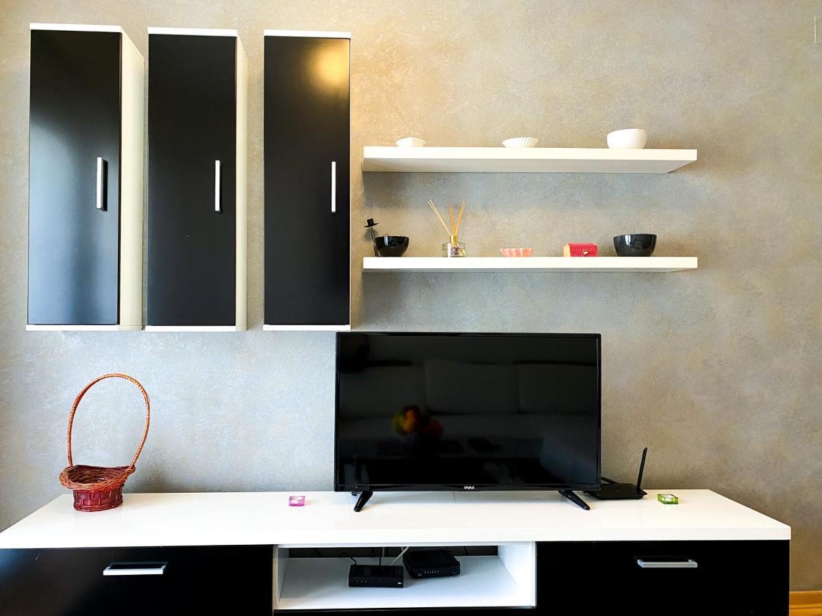 Apartments Luka Bu2 Budva Exteriör bild
