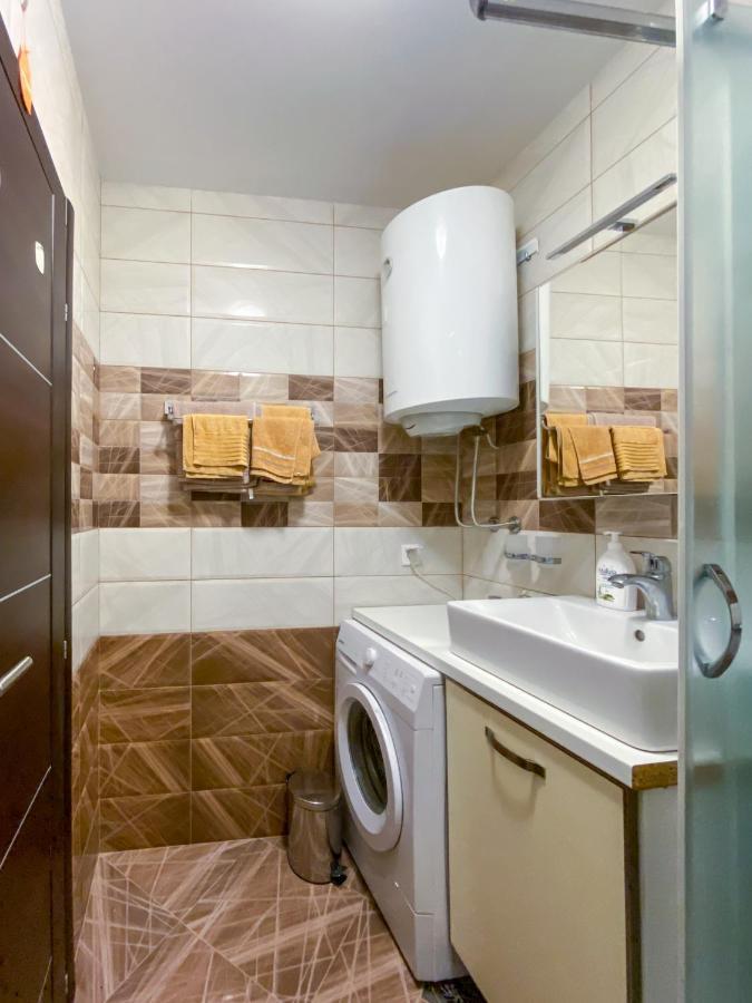 Apartments Luka Bu2 Budva Exteriör bild