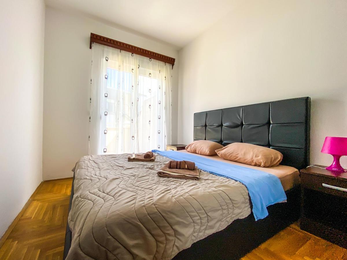 Apartments Luka Bu2 Budva Exteriör bild